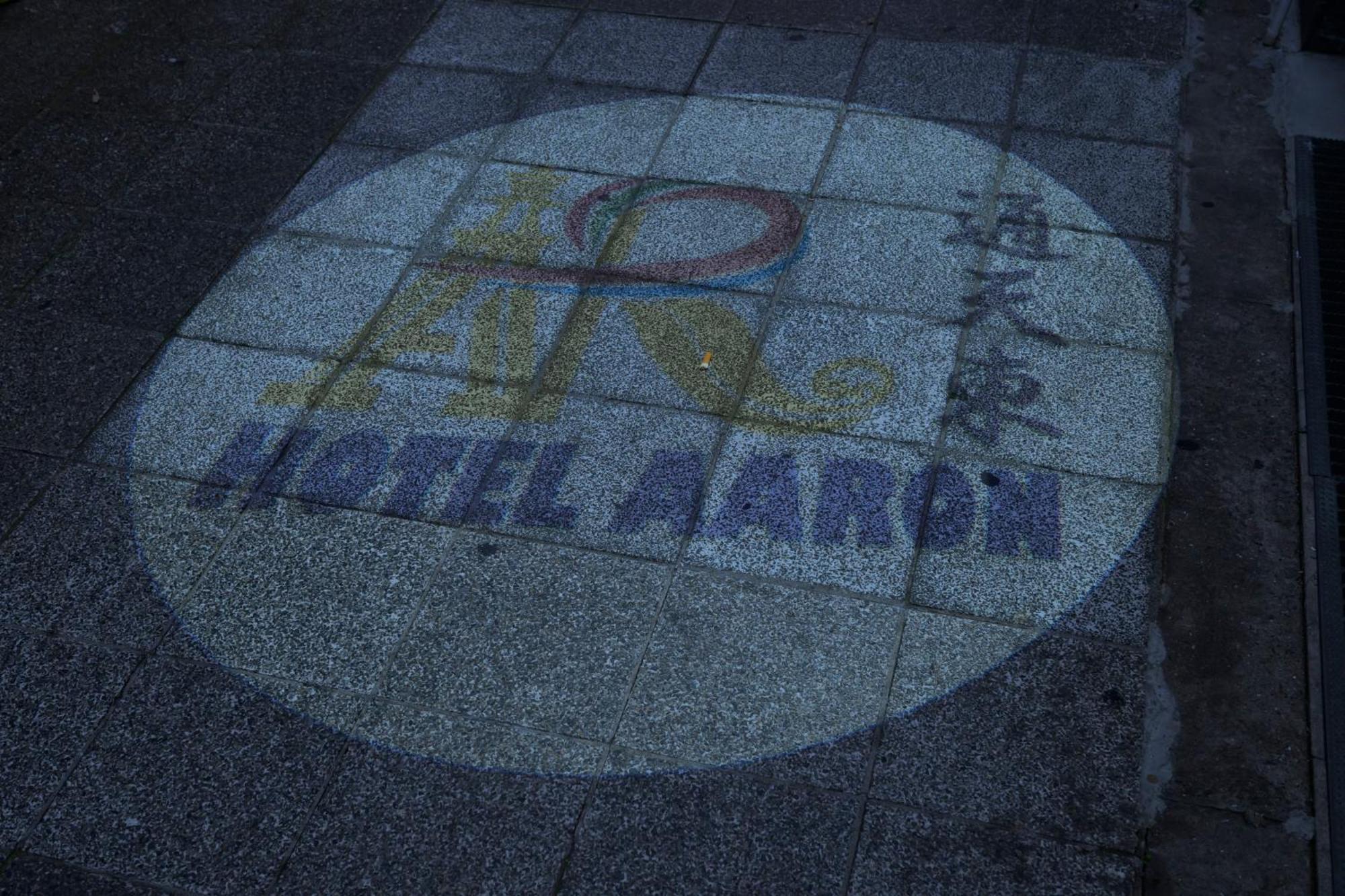 Hotel Aaron通天東 Ósaka Exteriér fotografie